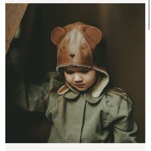 Donsje Bear hat